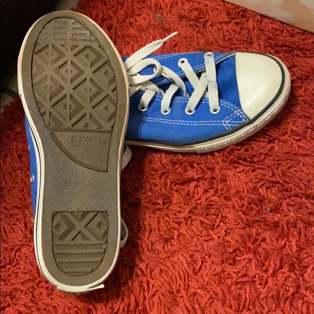 Shoes - Picture 2 of 2